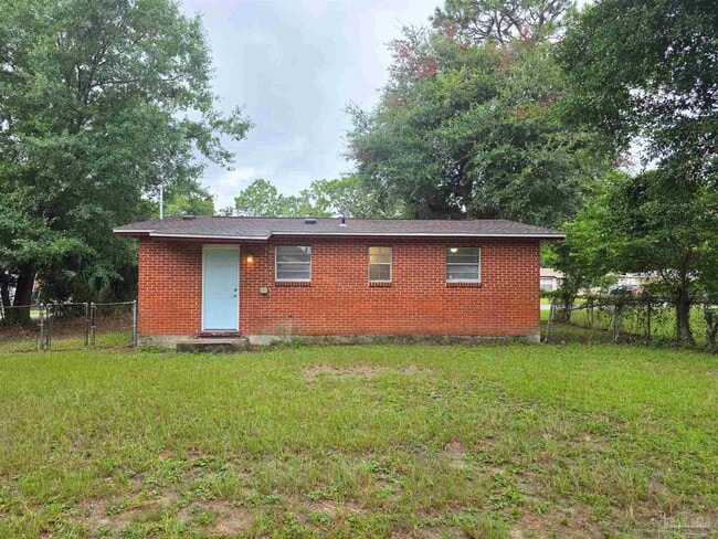 Building Photo - 6424 Dunbar Rd