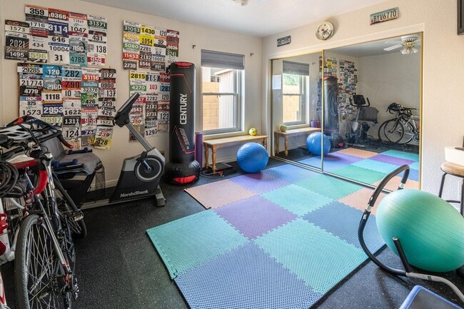 Building Photo - 2434 W Lompoc Ave