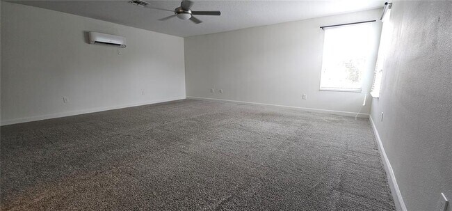 Building Photo - 1707 Snapper St