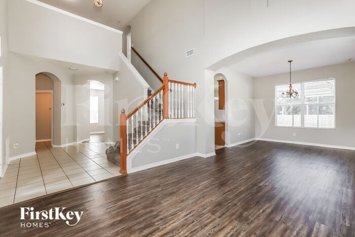 Building Photo - 8636 Sandy Plains Dr