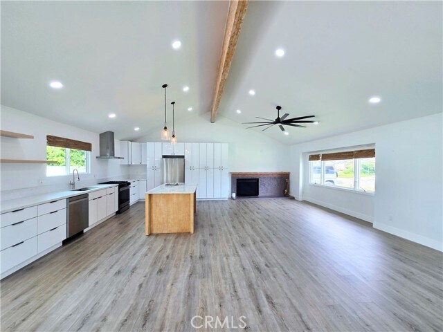 Building Photo - 3041 Yellowtail Dr