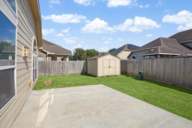 Building Photo - 6159 Flint Ct