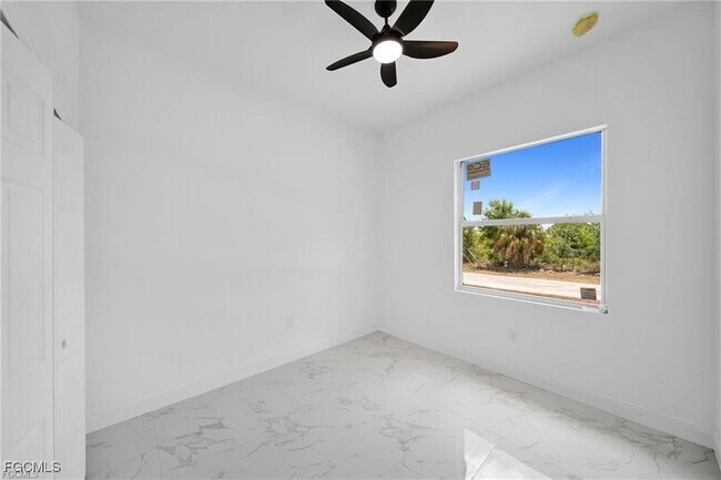 Building Photo - 4768 Nelson Dr