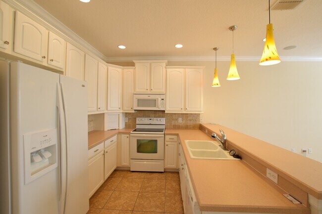 Building Photo - 1224 Travertine Terrace