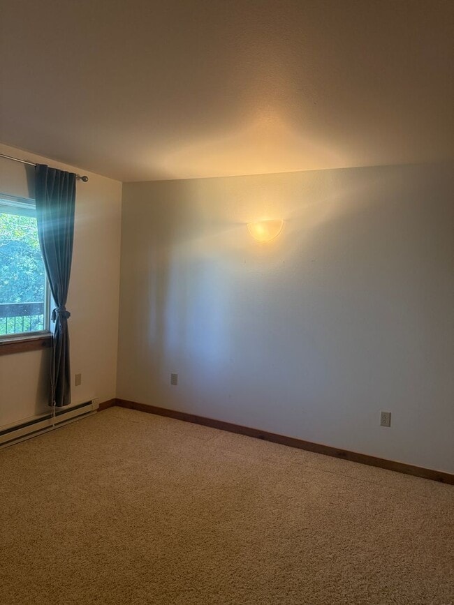 Building Photo - 3 BR Condo in Victor, Idaho