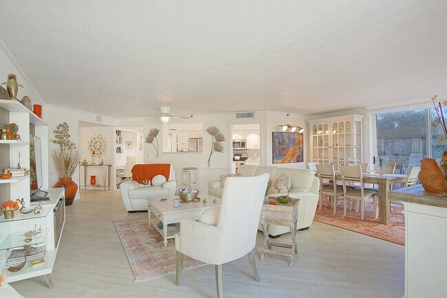 Building Photo - 2400 S Ocean Dr