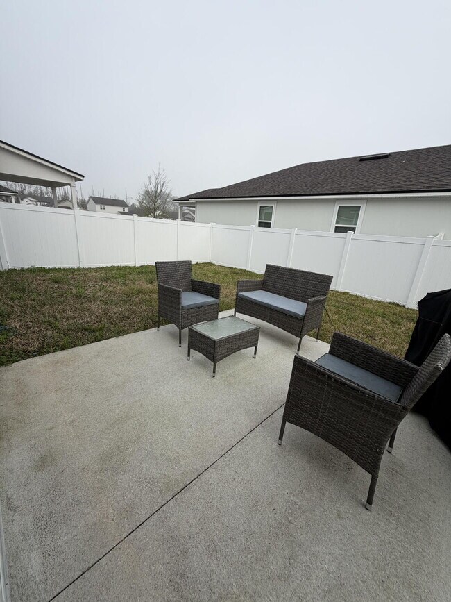 Building Photo - Macadamia Lane for Rent