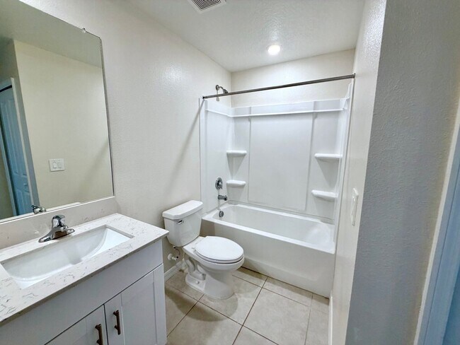 Building Photo - 9232 Bonita Mar Dr