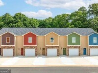 Building Photo - 403 Aaron Brown Rd