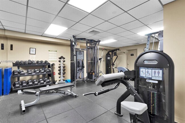 Building Photo - 1201 S Ocean Dr