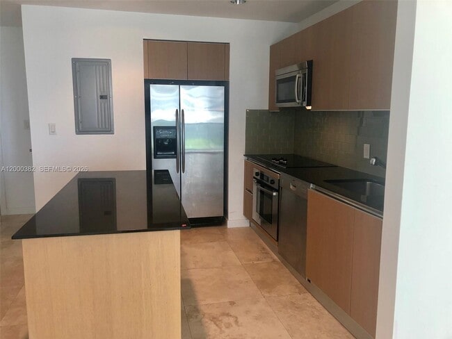 Building Photo - 1050 Brickell Ave