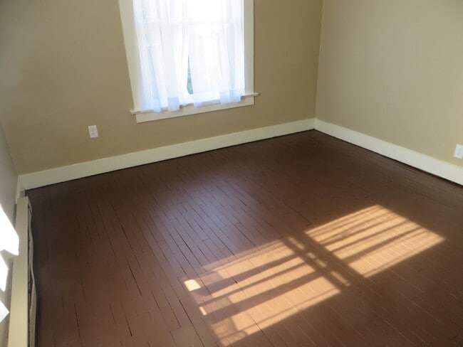 Building Photo - 1521 Taylor St