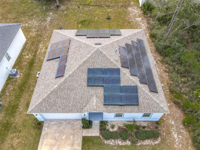 Building Photo - 208 Goldenrod Ln