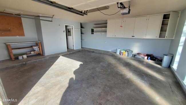 Building Photo - 332 Rio Verde Dr