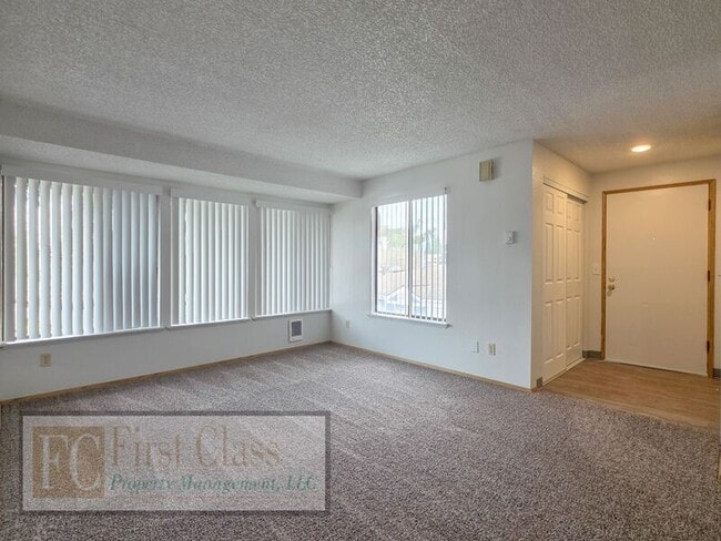 Building Photo - 4724 SW Murray Blvd