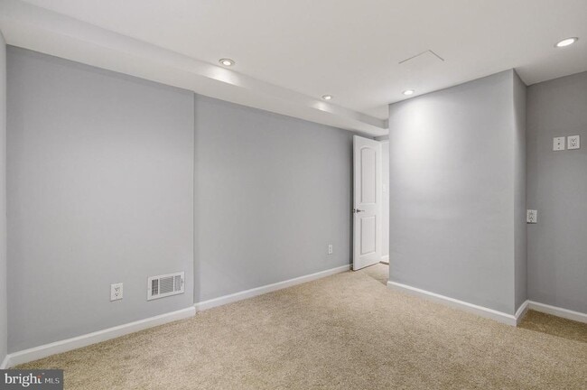 Building Photo - 2117 S St NW