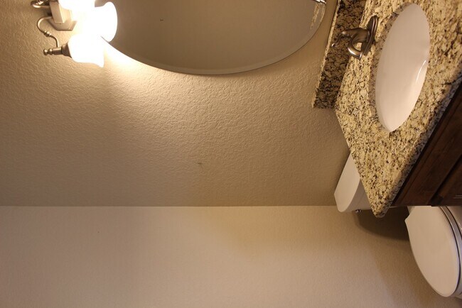 Building Photo - 701 Bushwhack Rd