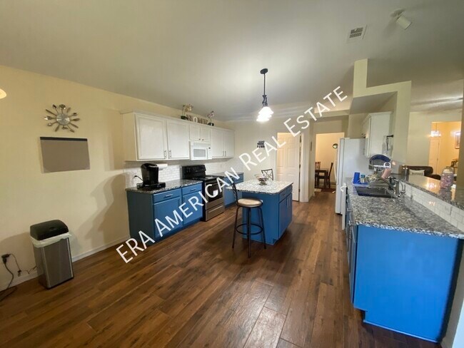 Building Photo - 7226 Zoe Cir