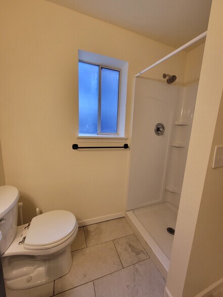 Building Photo - 9506 Sand Point Way NE