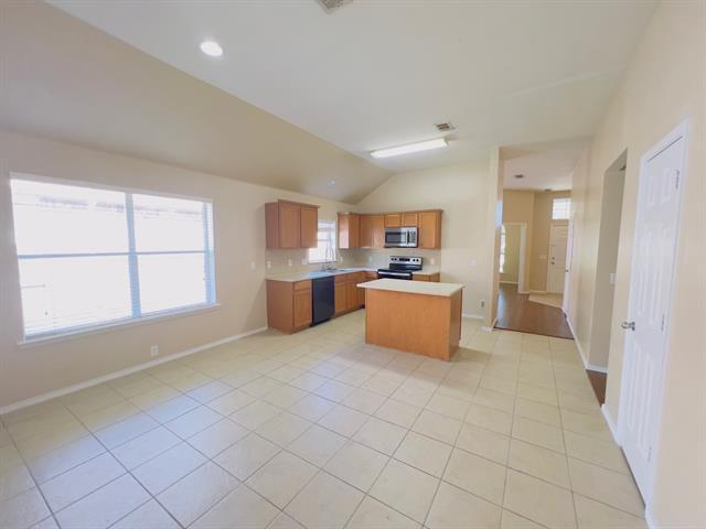 Building Photo - 8720 Chisholm Trail