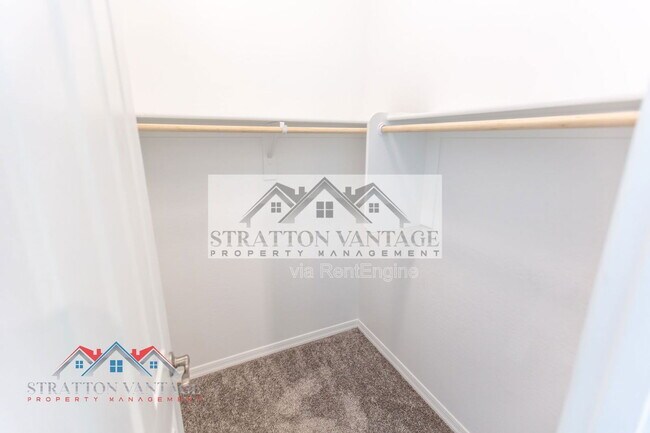 Building Photo - 22486 E Russet Rd