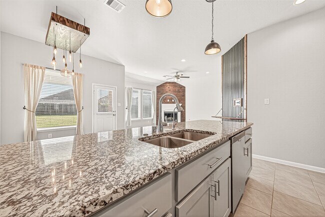 Building Photo - 4051 Prairie Landing Ln