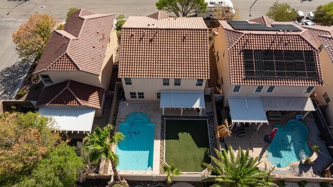 Building Photo - 11135 Alora St