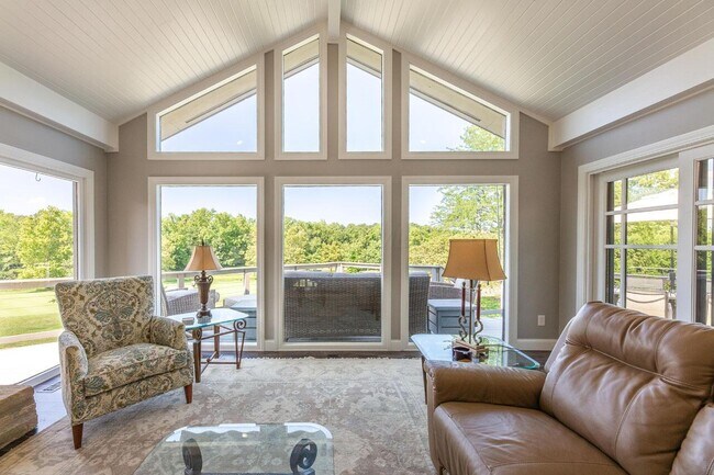 Building Photo - 5816 Leven Links Ct