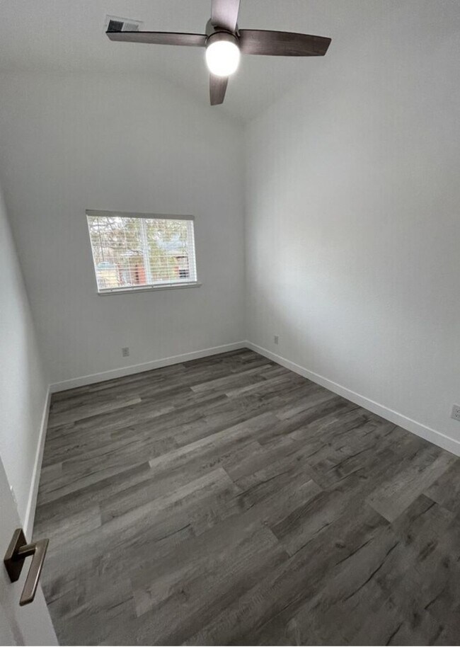 Building Photo - Charming Olde Town Arvada Home!
