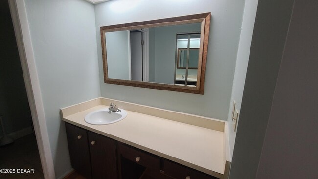 Building Photo - 140 Laughing Gull Ct