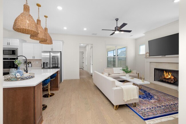 Building Photo - 5628 Gerber Rd