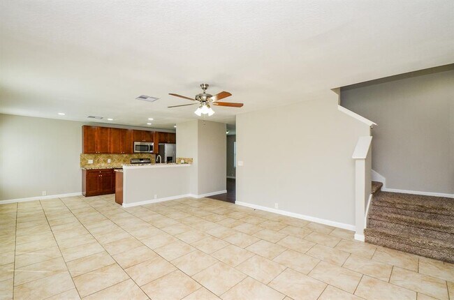 Building Photo - 718 Pine Lodge Dr