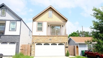 Building Photo - 7245 Conley St