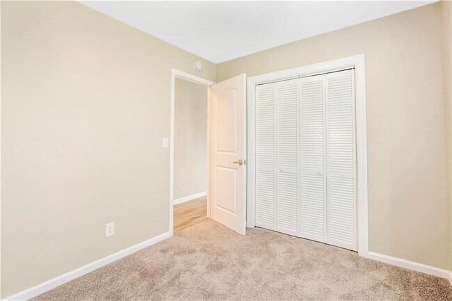 Building Photo - 1786 Inas Way