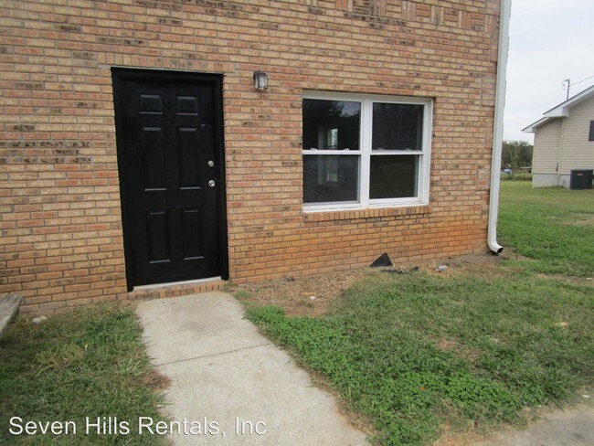 Primary Photo - 1099 Abrams Rd SE