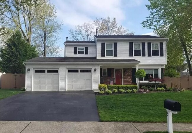 Primary Photo - 9 Kiwi Loop