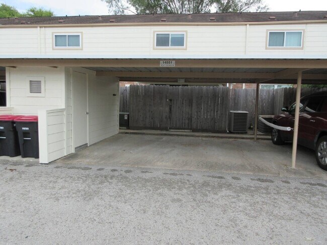 Building Photo - 14551 Misty Meadow Ln
