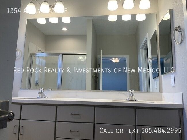 Building Photo - 1354 Ashlynn Pl