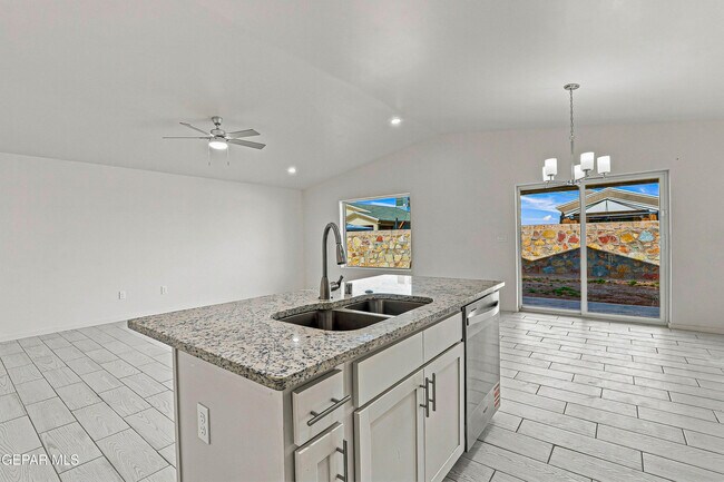Building Photo - 12536 Cayo Norte Dr