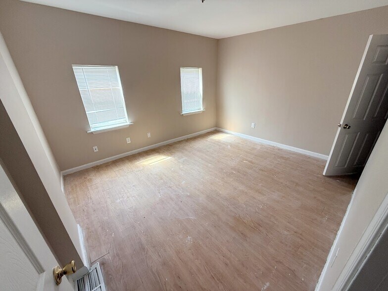 Primary Bedroom - 2nd Floor - 3621 Wallace St