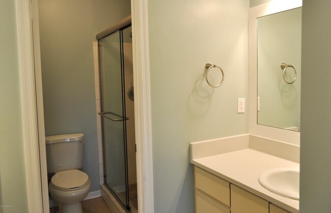 Building Photo - 2133 Sea Hawk Dr