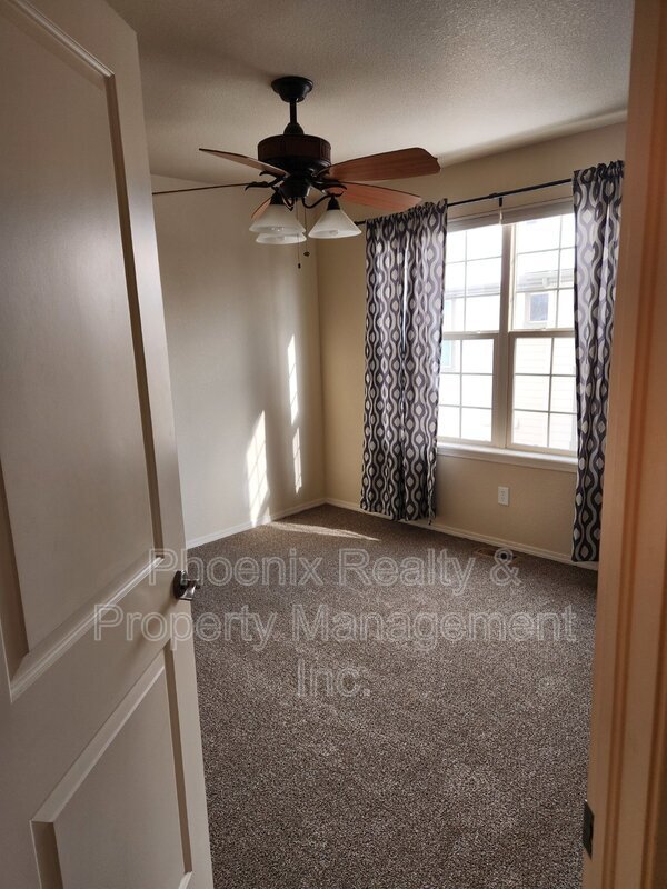 Building Photo - 9323 W 107th Pl