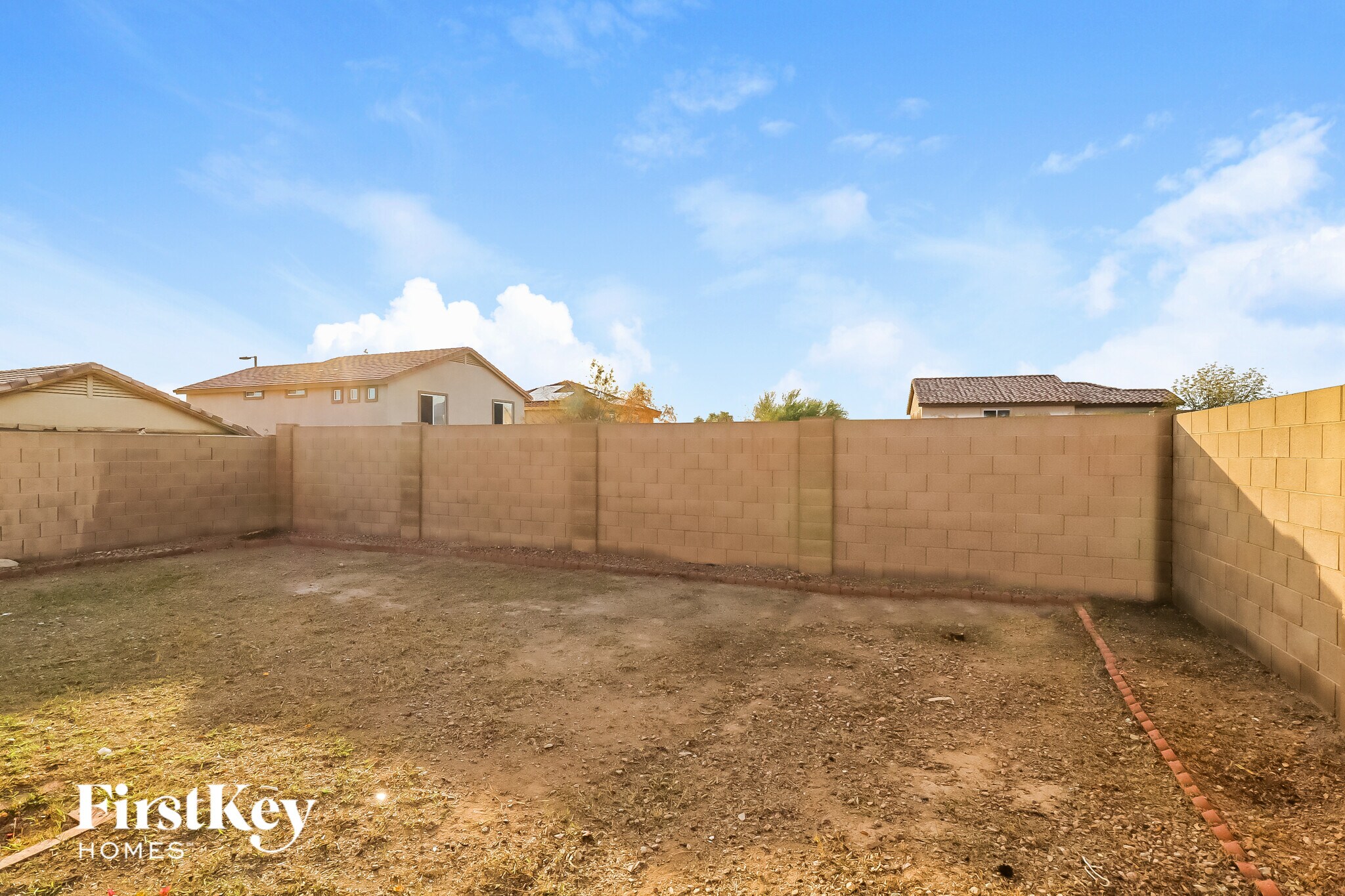 Building Photo - 22031 W Solano Dr
