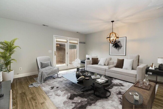 Building Photo - 2806 Downing Way