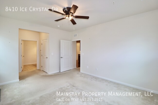 Building Photo - 2 Bedroom Condo in 55+ Legacy at Cherry Tr...
