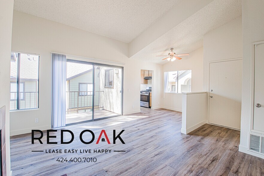 Building Photo - 2680 E Highland Ave