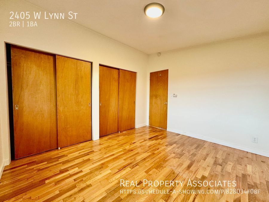 Building Photo - 2405 W Lynn St