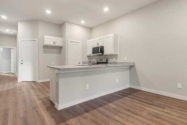 Building Photo - 2649 Baron Ave