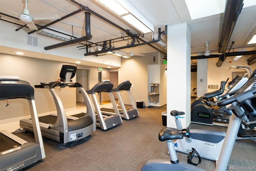 Building Photo - 1777 Larimer St