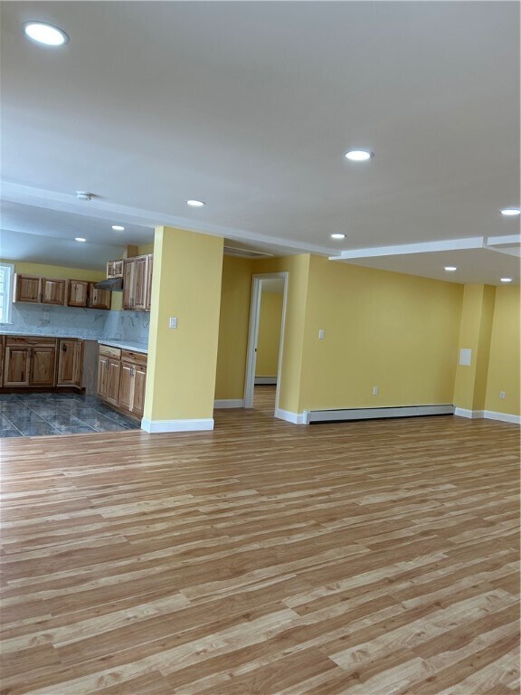 Building Photo - 9661 W Ridge Rd
